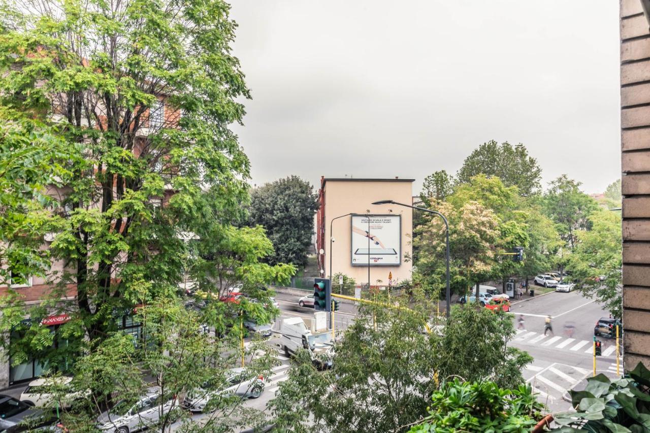Ferienwohnung Eden House Sansiro-Duomo Netflix & Design Mailand Exterior foto
